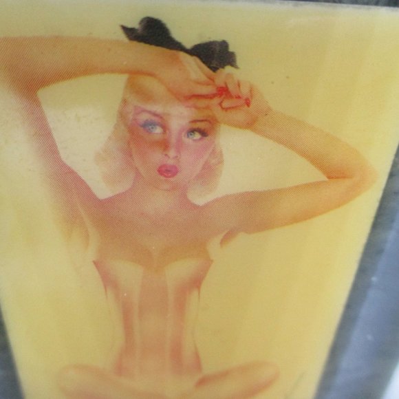 VARGA NOV. 1943 & DEC.1944 Marble Paperweight The Heirloom Tradition - Picture 4 of 11